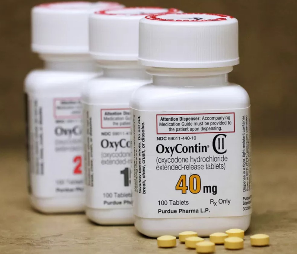 Estudo apontou que americanos tomam 30% a mais de opioides do que realmente necessitam — Foto: Reuters via BBC