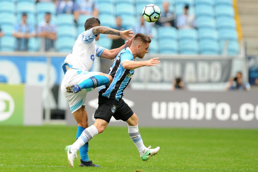 Grêmio lamenta falta de pontaria após derrota em casa: Difícil de explicar