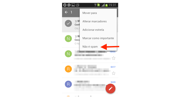 Informando que uma mensagem não é spam no Gmail para Android (Foto: Reprodução/Marvin Costa)