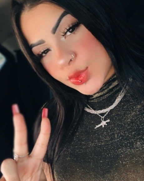 Blogueira de 21 anos é assassinada a tiros na saída de bar na Zona Sul do Recife 