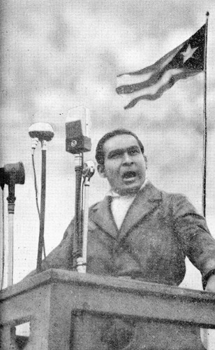 Fulgêncio Batista discursa em Cuba nos anos 1950 (Foto: Wikimedia Commons)