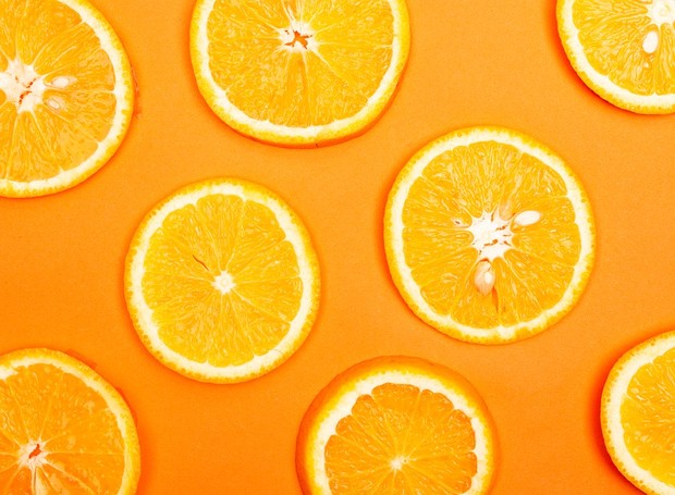 Rica em vitamina C, a laranja ajuda a fortalecer a imunidade (Foto: Pixabay / Tamanna_rumee / CreativeCommons)
