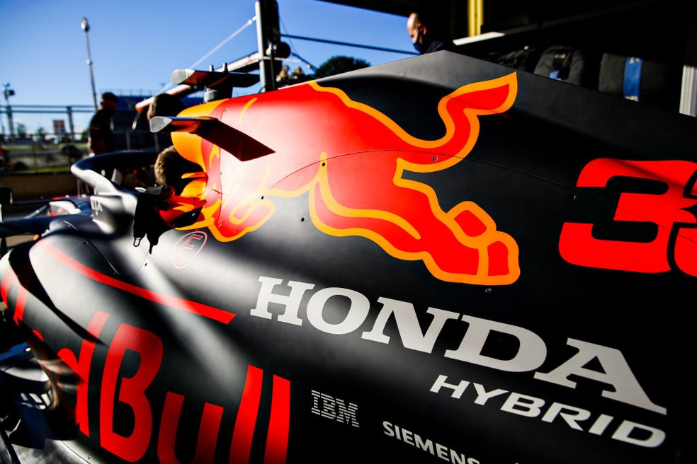 Apesar De Saida Honda Se Compromete Com Desenvolvimento De Motor Da Rbr Para 2021 Formula 1 Ge