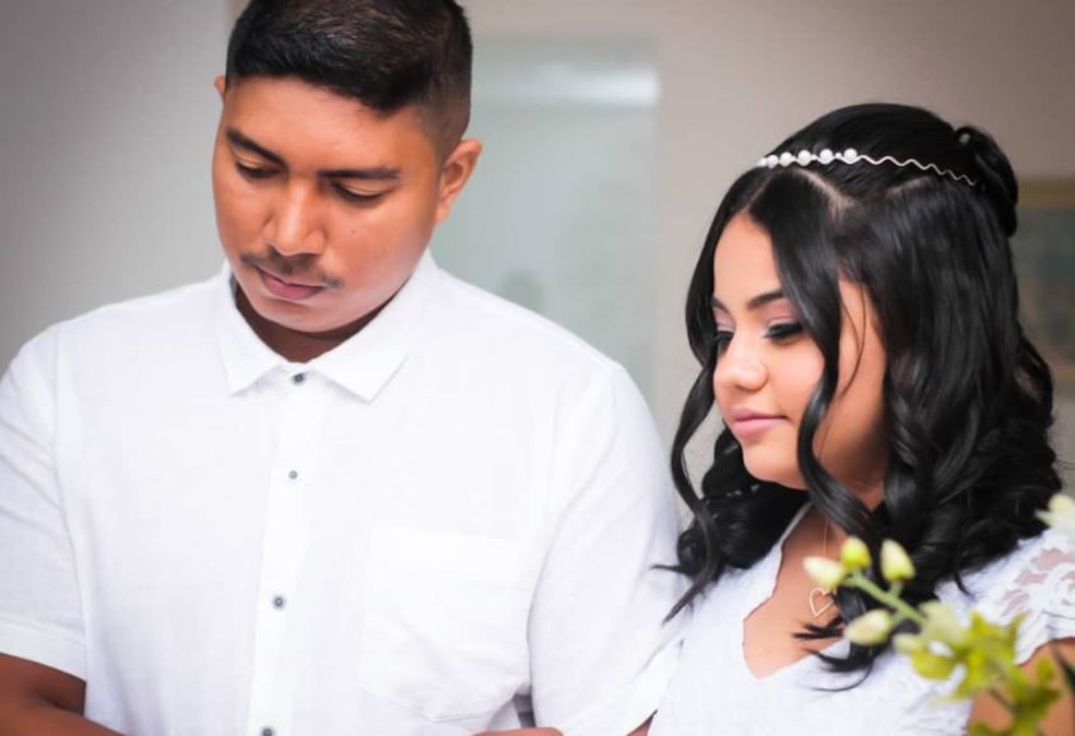 Vitória Kelly e João Bosco casaram no civil em junho deste ano e estavam na expectativa para a cerimônia na igreja e a festa, que não aconteceu. — Foto: Arquivo pessoal