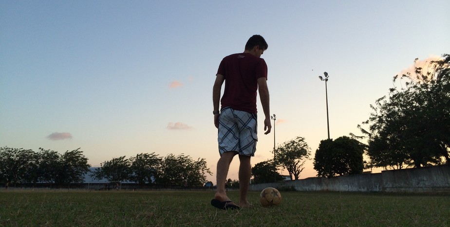 Léo Papel supera grave problema de saúde, mas futebol fica na saudade