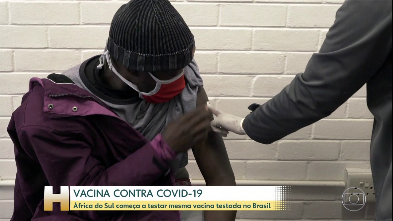 Testes com vacina da Universidade de Oxford contra a Covid começam na África do Sul