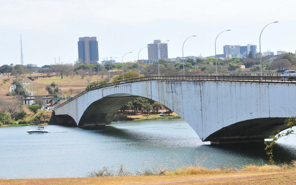 Ponte volta a homenagear presidente Costa e Silva no DF, define Tribunal de Justiça | Distrito Federal | G1