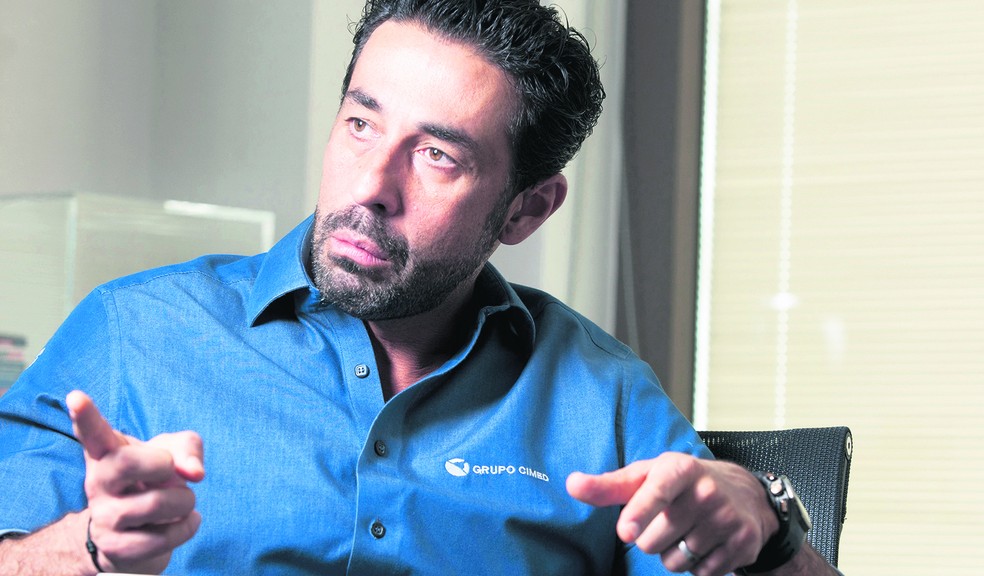 João Adibe, presidente da Cimed, diz que empresa espera que unidade de genéricos, que representa 40% da receita, chegue ao seu primeiro bilhão neste ano — Foto: Silvia Costanti/Valor