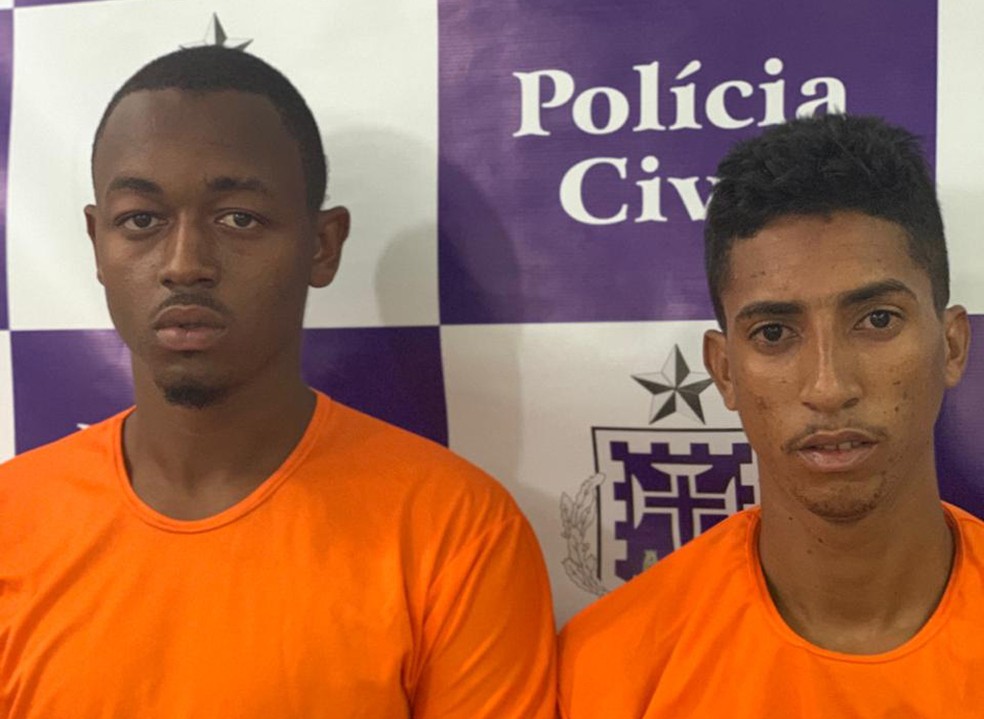 Dois suspeitos foram presos em flagrante â€” Foto: DivulgaÃ§Ã£o/SSP-BA