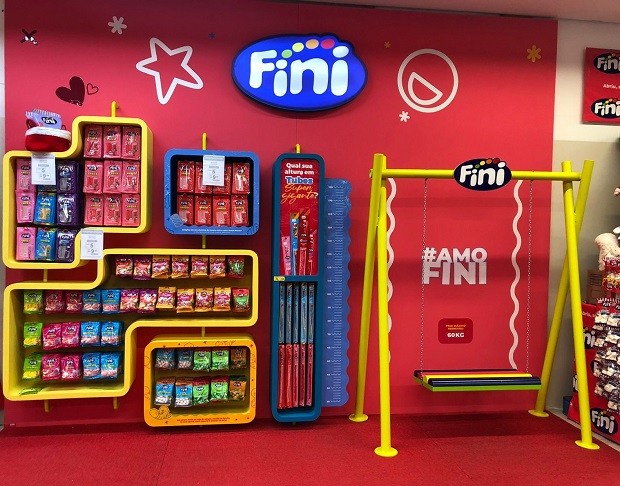 Loja conceito da Fini conta com balanço temático e mais de 80 produtos diferentes (Foto: Divulgação)