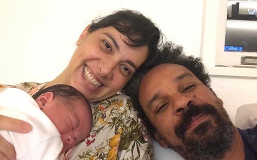 Após perder filho, Mariana Betti dá à luz Joaquim
