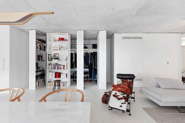 105 m² de integração: paredes vão abaixo para luz entrar neste apartamento   (Foto: FOTOS JOSÉ MANUEL FERRÃO )