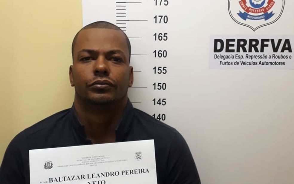 Suspeito usa o nome de Baltazar Luz de Santana e Baltazar Leandro Pereira Neto (Foto: Polícia Civil de MT/Assessoria)