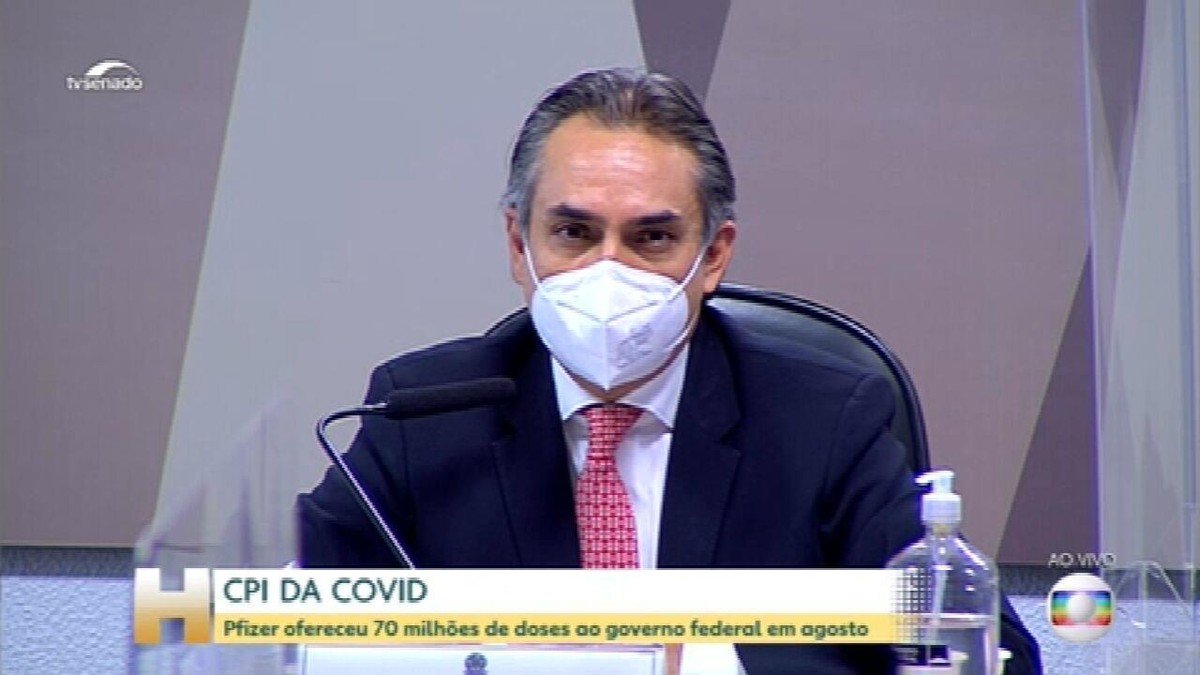 Executivo da Pfizer revela à CPI seis ofertas de vacina e presença de Carlos Bolsonaro em reunião