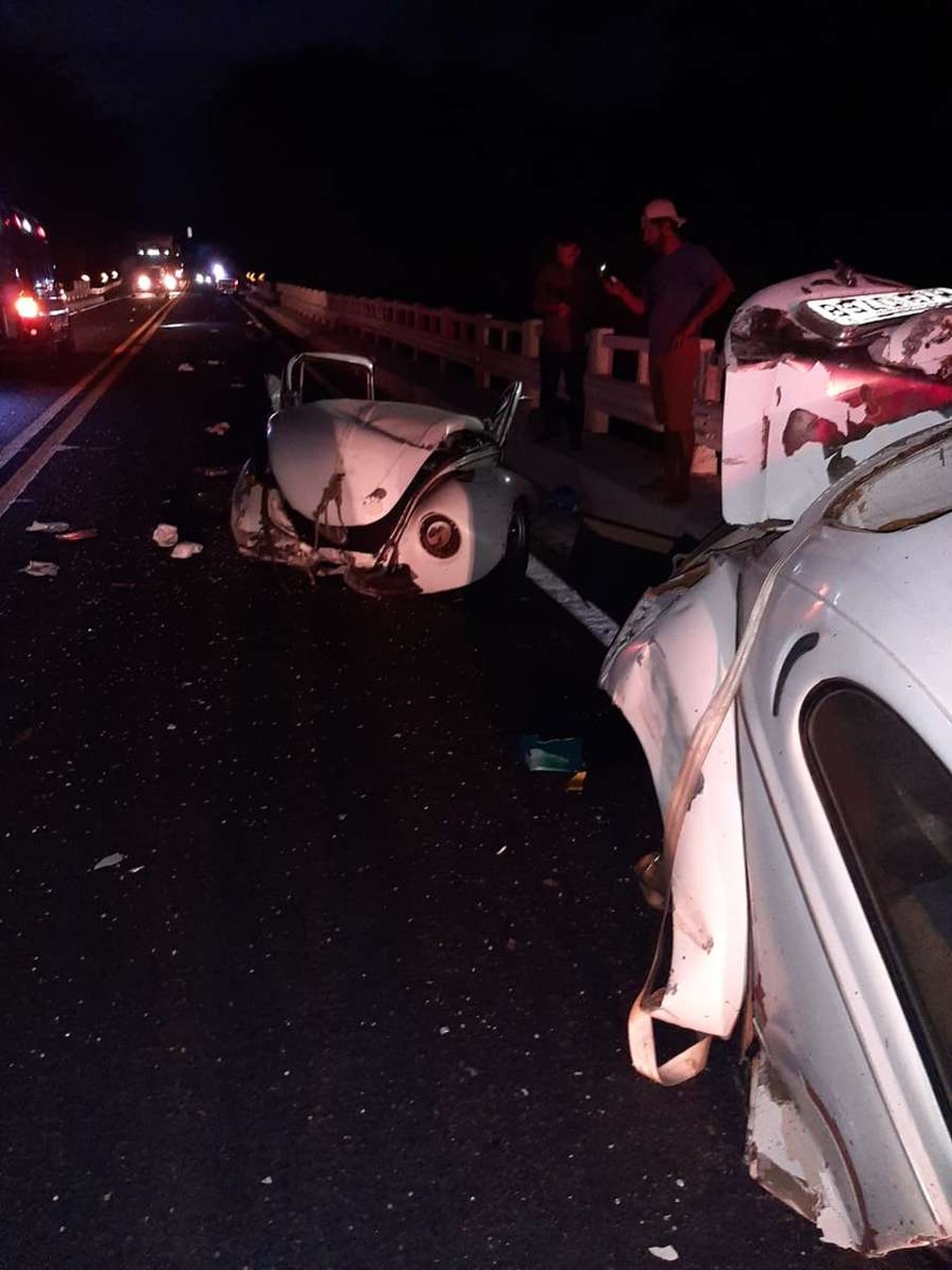 Os cinco passageiros tiveram apenas ferimentos leves  — Foto: O Pantaneiro