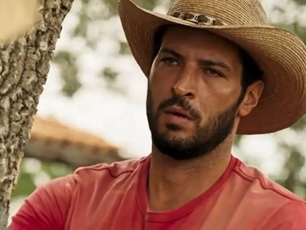 Foto: Leandro Lima foi o peão Levi no remake da novela 'Pantanal' -  Purepeople