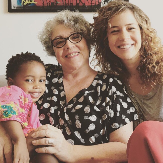 As três gerações da família Leal:Julia, Angela e Leandra (Foto: Reprodução Instagram)