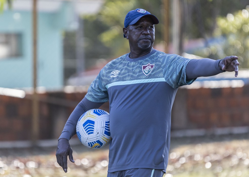 João Carlos Gonçalves é preparador de goleiros do sub-23 do Flu — Foto: Daniel Perpetuo / Fluminense FC