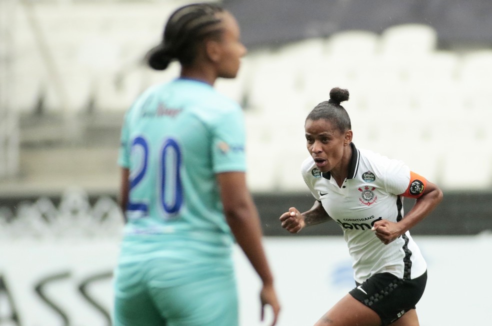 Feminino: Corinthians vence Taubaté na Arena e segue 100% no Paulistão