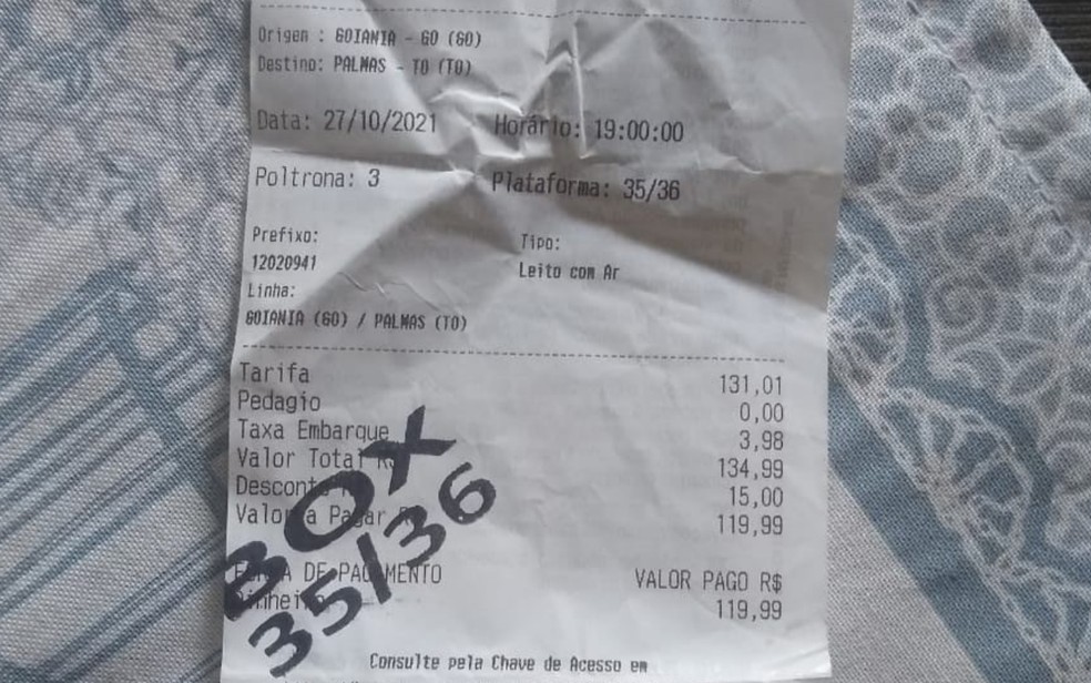 Bilhete da passagem de Goiânia a Palmas comprovando compra de poltrona leito — Foto: Reprodução/Arquivo pessoal/ Mirna Dias