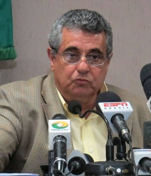 Pequenos criticam Fla, Flu e Vasco e saem em defesa de presidente da Ferj