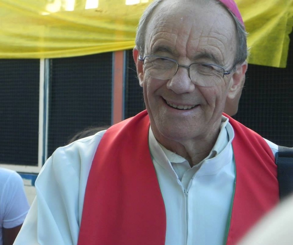 Bispo Dom Juventino Kestering, de 74 anos, é intubado — Foto: Facebook