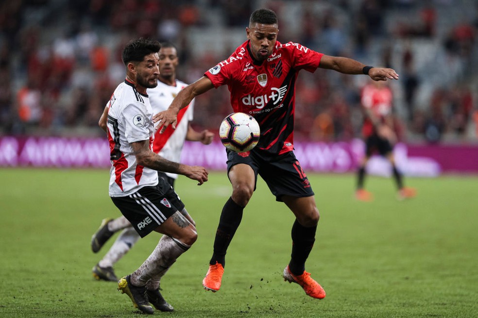Renan Lodi â Foto: Getty Imagens