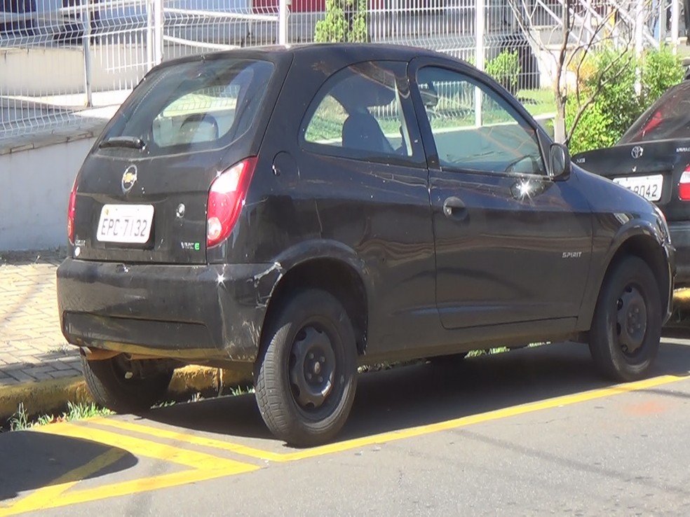 Vítima foi colocado em um carro e seria sequestrada, mas PM interviu; dona do veículo foi presa — Foto: Reprodução/EPTV