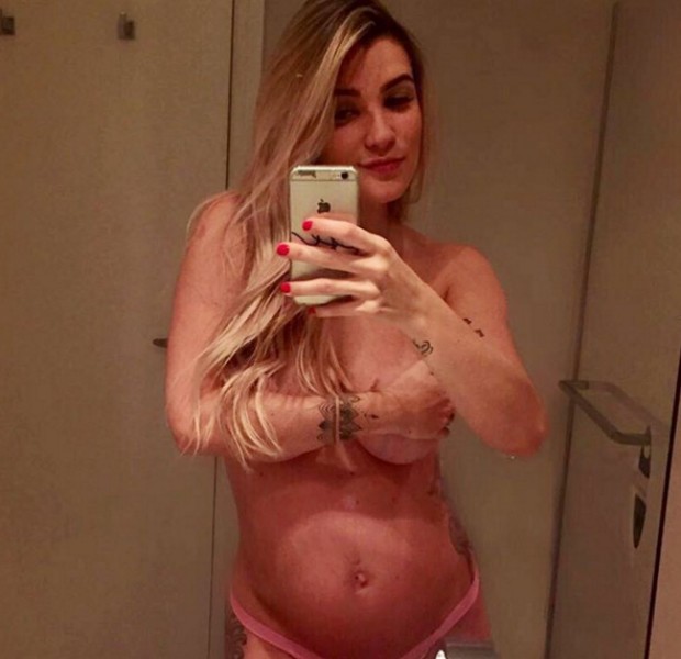 Aline comentou sobre novas curvas no corpo (Foto: Reprodução/Instagram)