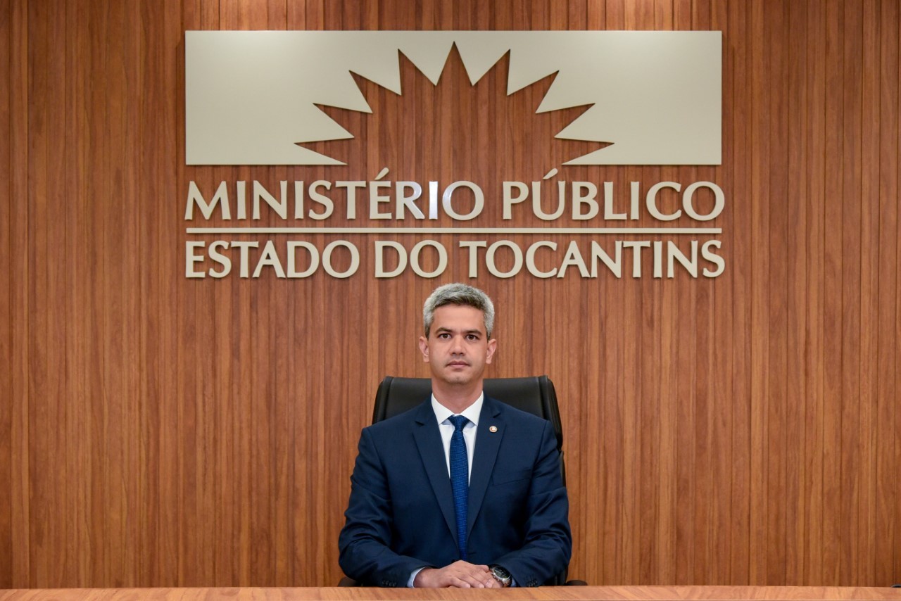 Luciano Casaroti toma posse como procurador-geral de Justiça para o biênio 2023/2024