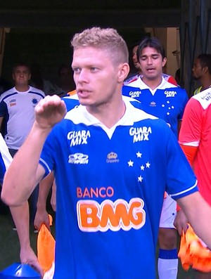 Marlone continua na mira do Santos, mas Cruzeiro não quer ceder atleta