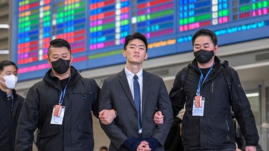 Neto de ex-presidente sul-coreano é detido por uso de drogas no exterior