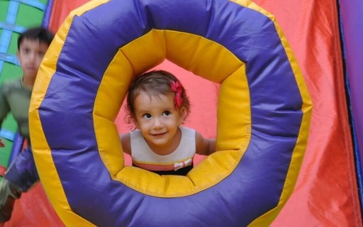 Alerta Copo De Vidro Quebra Na Boca De Um Bebe Veja O Depoimento Da Mae Revista Crescer Voce Precisa Saber O que significa sonhar com.? alerta copo de vidro quebra na boca de