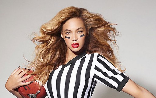 Beyoncé promove show vestida de jogadora de futebol americano - Quem ...