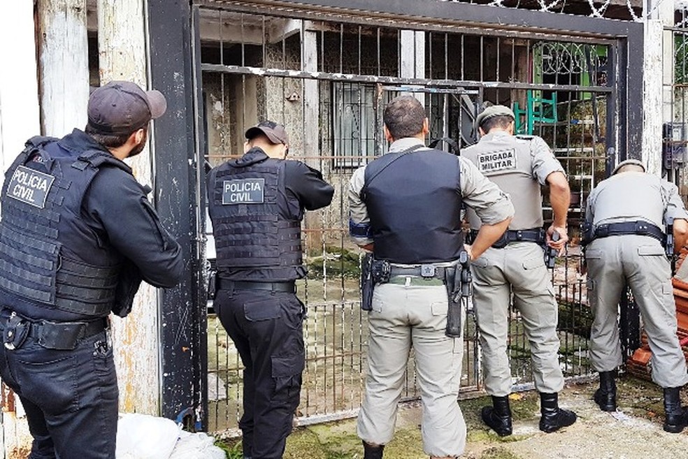 Tres Policiais Militares Suspeitos De Assassinar Idoso Sao Presos Em Alvorada Rio Grande Do Sul G1