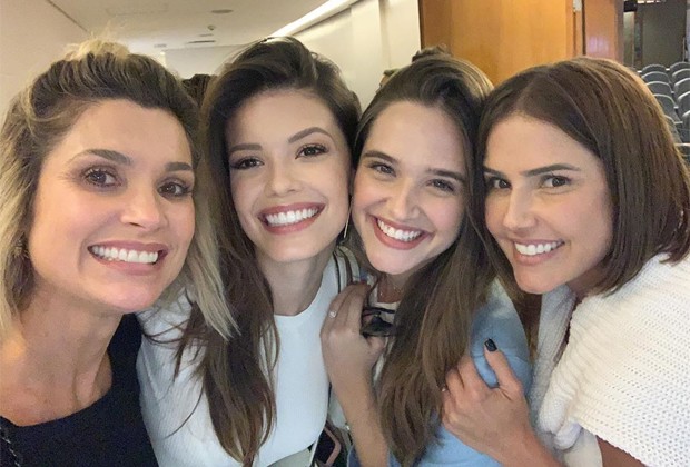 Flávia Alessandra, Vitória Strada, Juliana Paiva e Deborah Secco (Foto: Reprodução/Instagram)