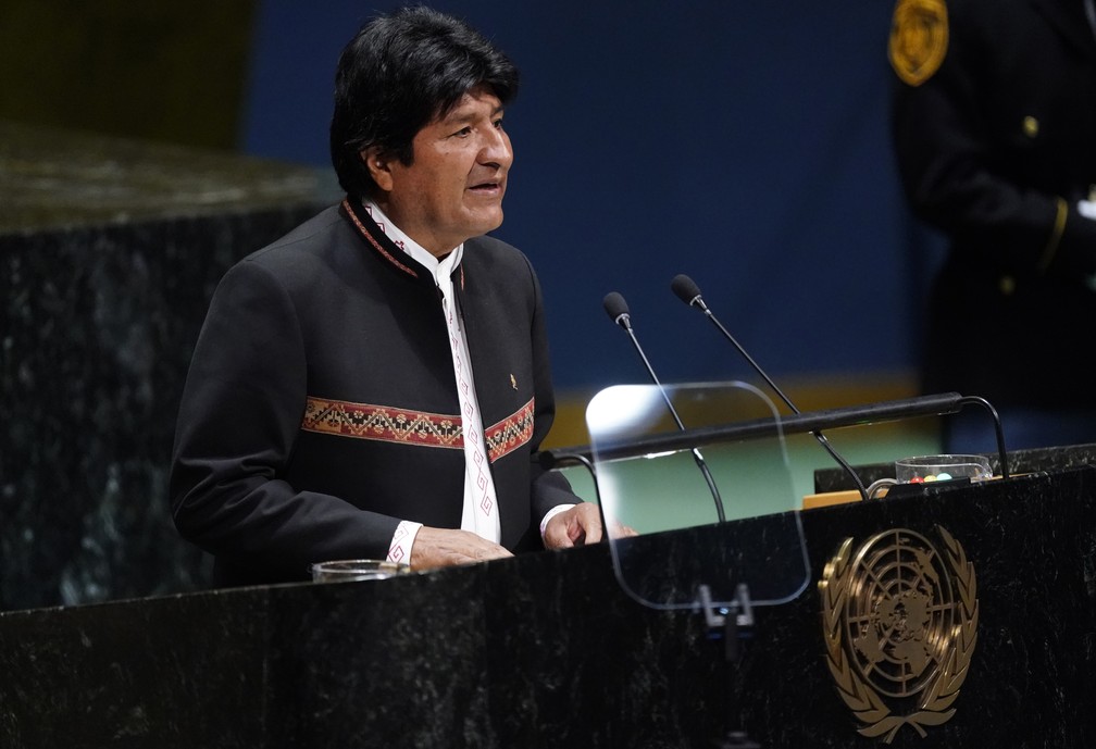 O presidente da Bolívia, Evo Morales, discursa para a Assembleia Geral da ONU nesta terça-feira (24), em Nova York. — Foto: Carlo Allegri/Reuters