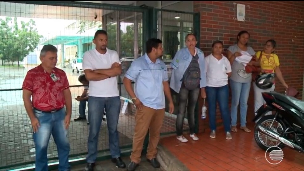 Terceirizados alegam não ter recebidos salários em 2018 (Foto: Reprodução/Tv Clube)