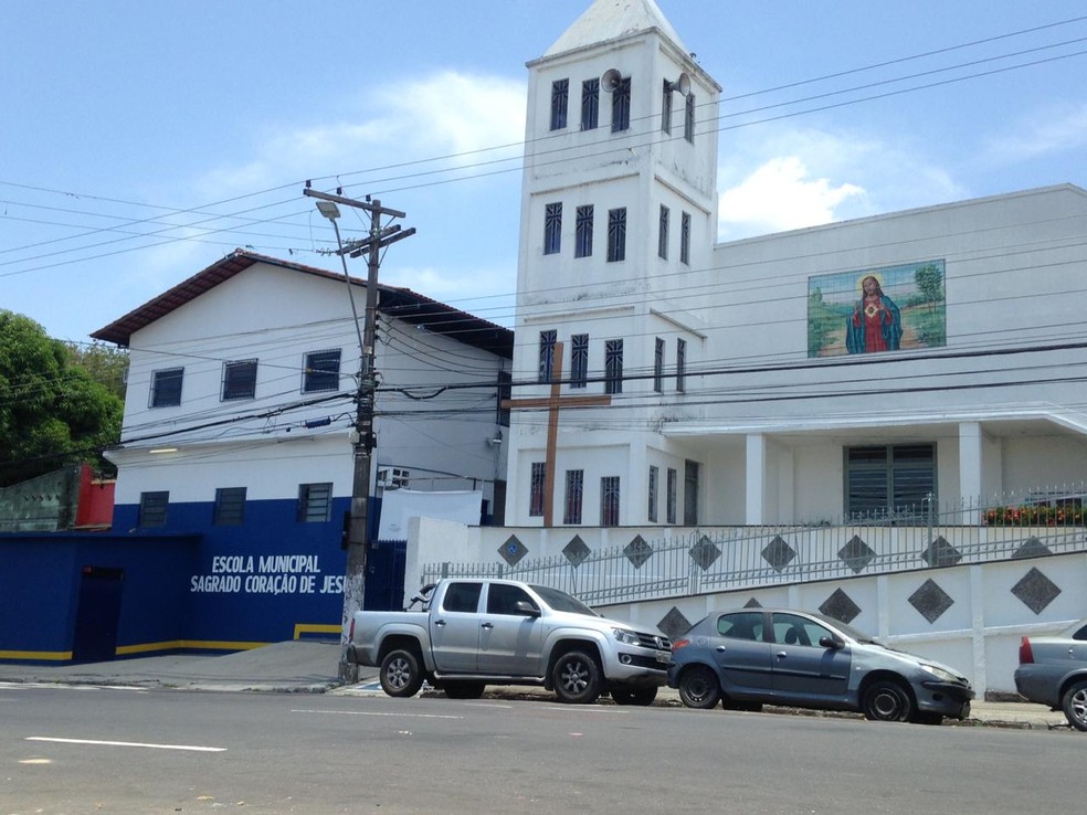 Escola onde TitaN estudou em Manaus — Foto: Rodrigo Faber