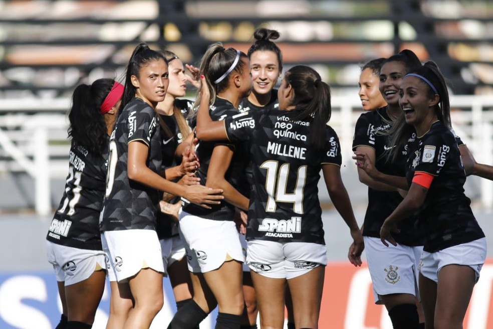 Corinthians feminino busca terceiro (e inédito) título na temporada