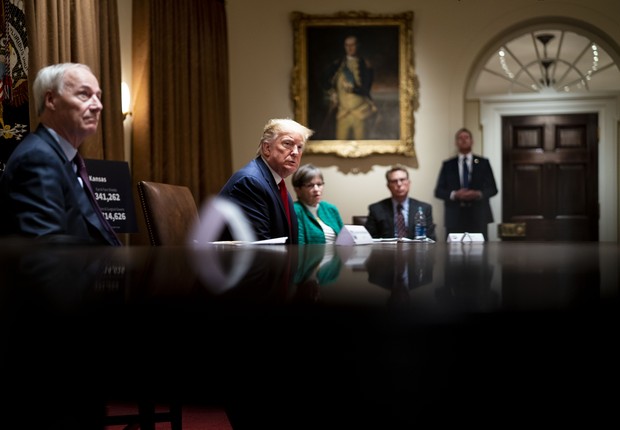 Donald Trump, presidente dos Estados Unidos, em reunião com governadores durante pandemia (Foto: Doug Mills-Pool/Getty Images)