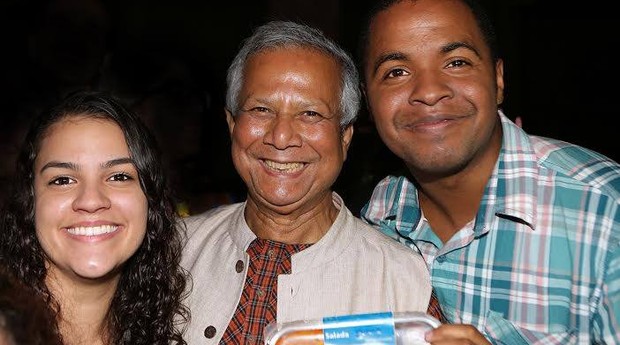 Mariana Fernandes, Muhammad Yunus e Hamilton Henrique (Foto: Divulgação)