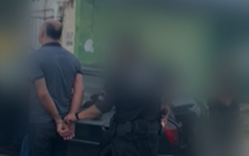 Cleiber Alves Ferreira, de 53 anos, foi presos por suspeita de estuprar filha mais velha da mulher, em Trindade, Goiás — Foto: Polícia Civil/Divulgação