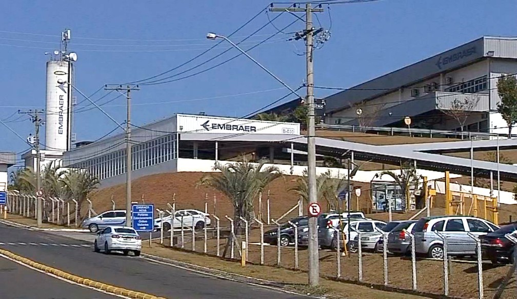 La unidad de Embraer en Botucatu cuenta con unos 1.800 empleados (Foto: TV TEM / ReproducciÃ³n)