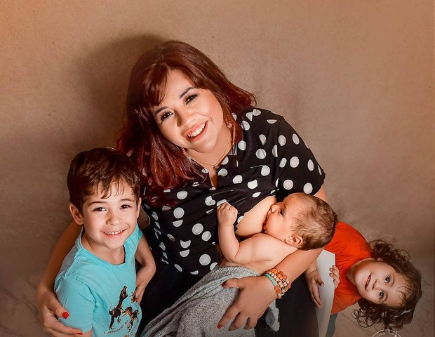 Pollyana Volpato tem três filhos  (Foto: Arquivo pessoal )
