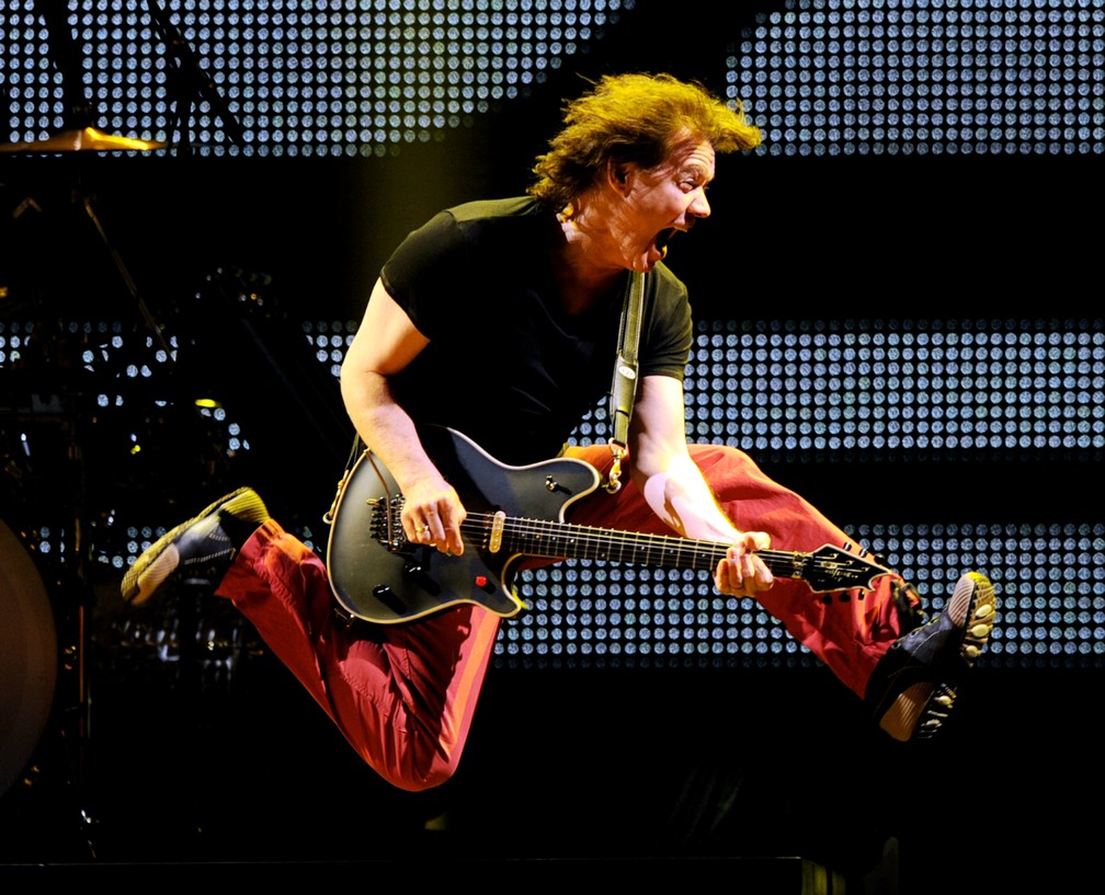 Eddie Van Halen, em foto de fevereiro de 2012 — Foto: Kevin Winter/Getty Images North America/Getty Images Via AFP/Arquivo