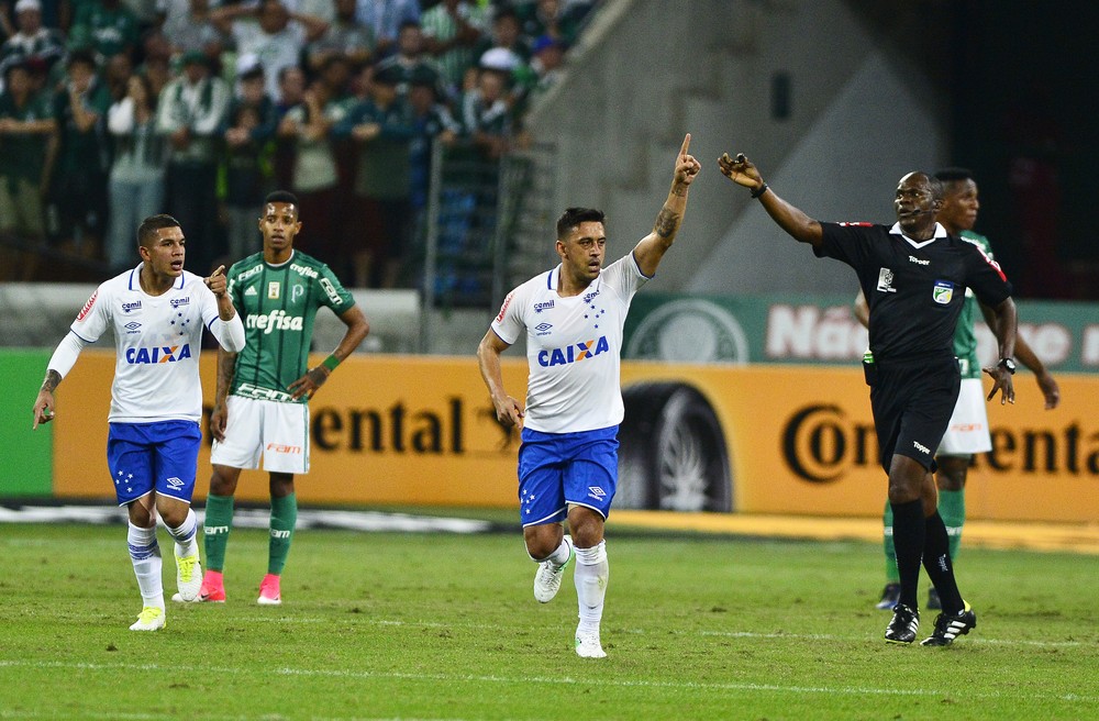Dói muito: Romero expõe sentimento do Cruzeiro após jogo louco