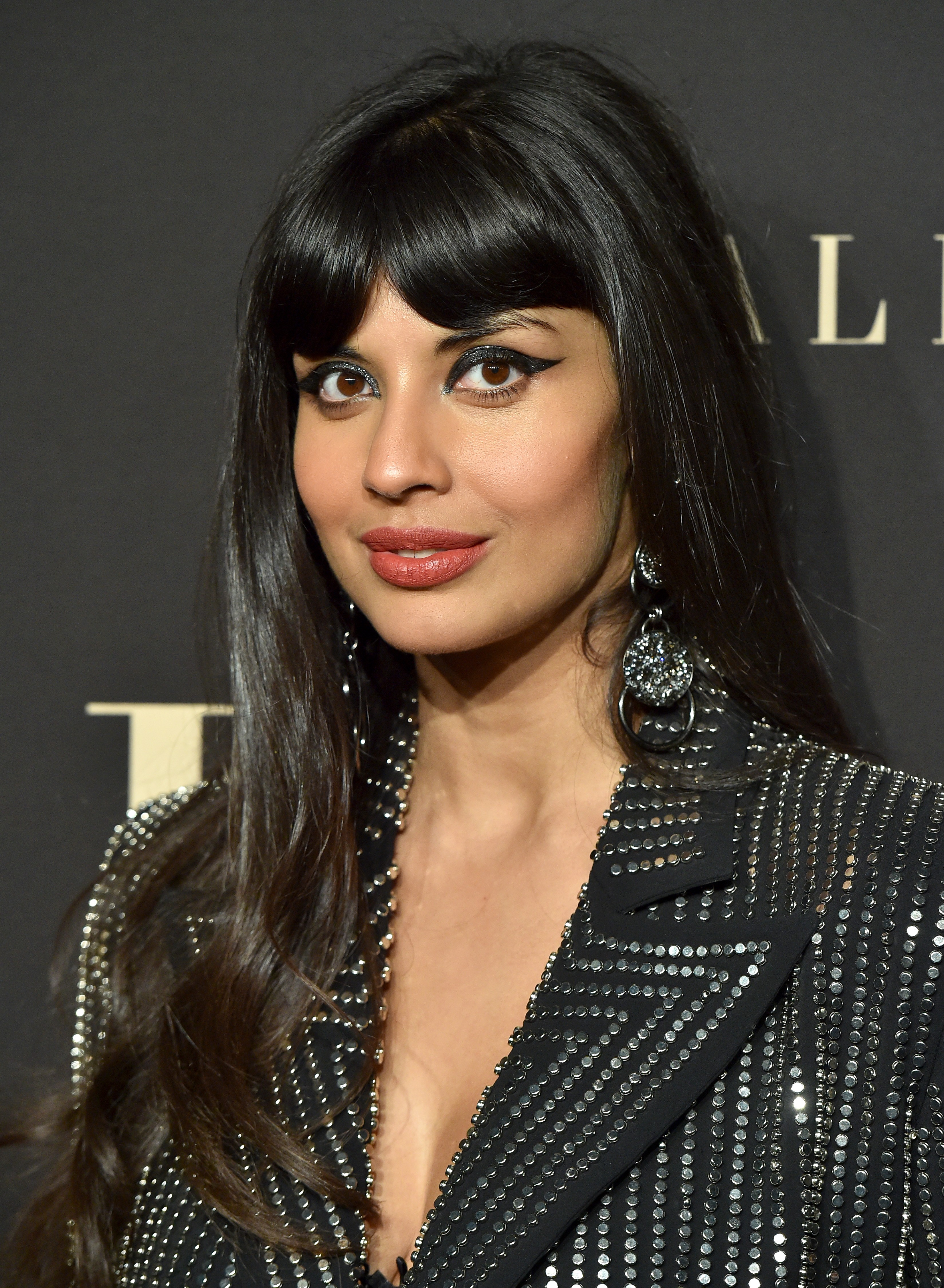 Jameela Jamil Franja Cortina (Foto: Axelle/Bauer-Griffin / Getty Images)