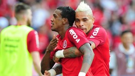 Inter reassume a lideranÃ§a ao vencer o GrÃªmio (Wesley Santos/AgÃªncia PressDigital)