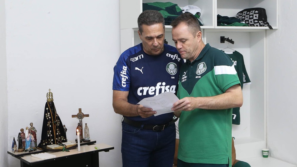 Palmeiras planeja emprestar jogadores no retorno do futebol; veja análise do elenco